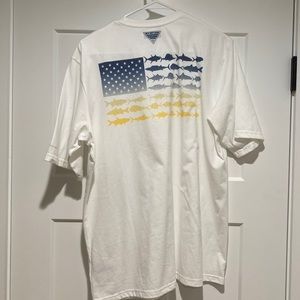 Mens columuba tee never worn just took off tags